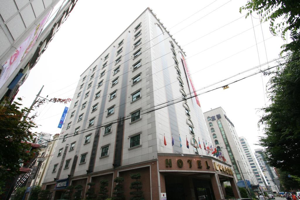 Nice Hotel Uijeongbu Bagian luar foto