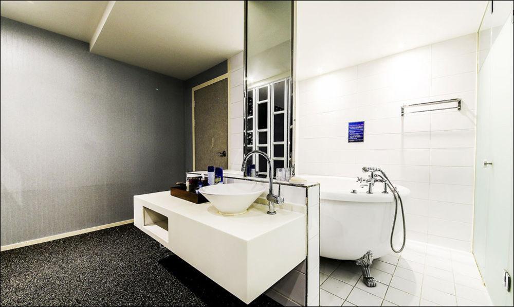 Nice Hotel Uijeongbu Bagian luar foto
