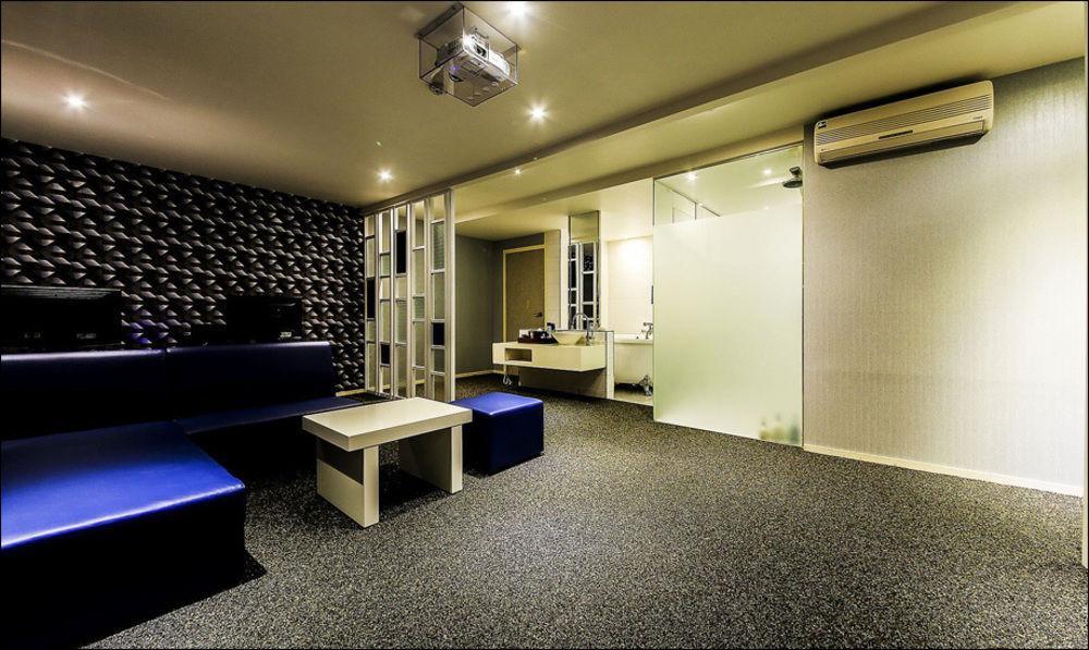 Nice Hotel Uijeongbu Bagian luar foto