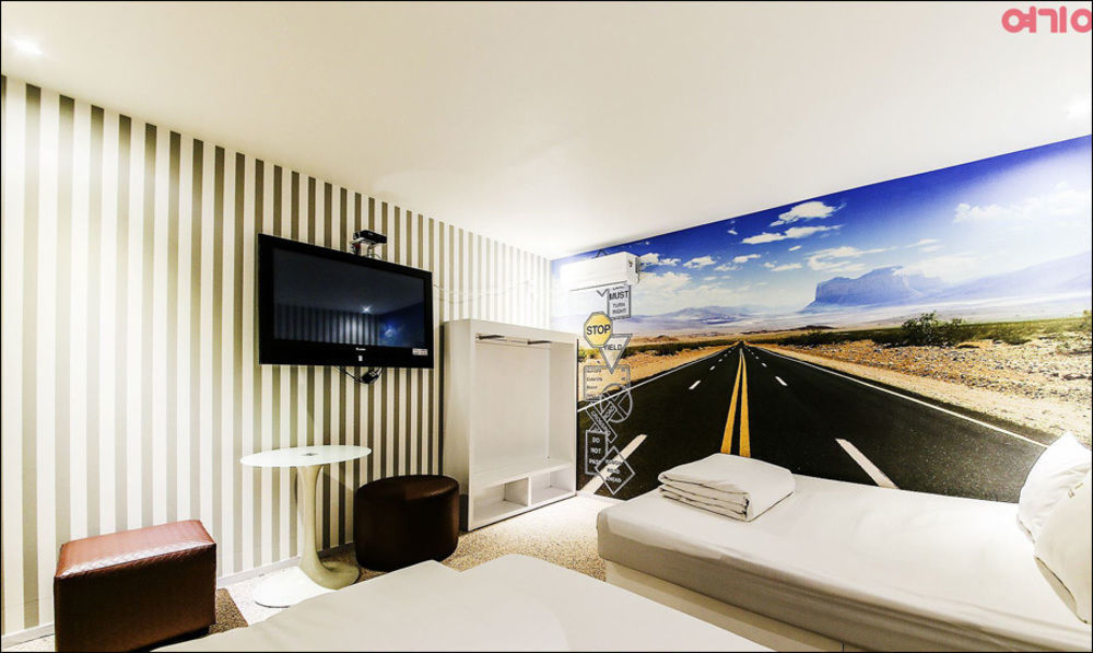 Nice Hotel Uijeongbu Bagian luar foto